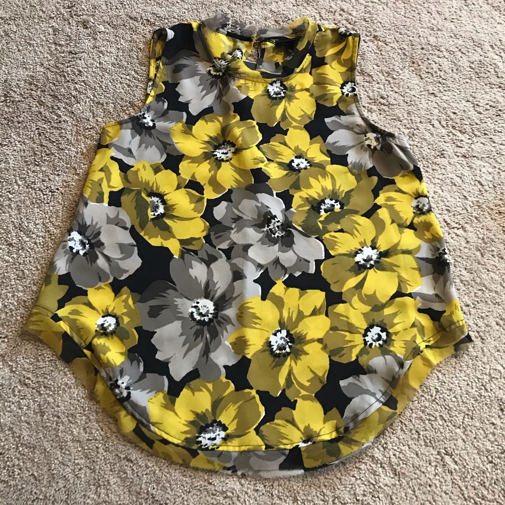 🔴LAST CHANCE 🔴 FINAL PRICE NWT Who what wear XS tank